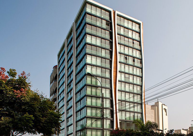 Ventanas Thermia en edificio MQ700